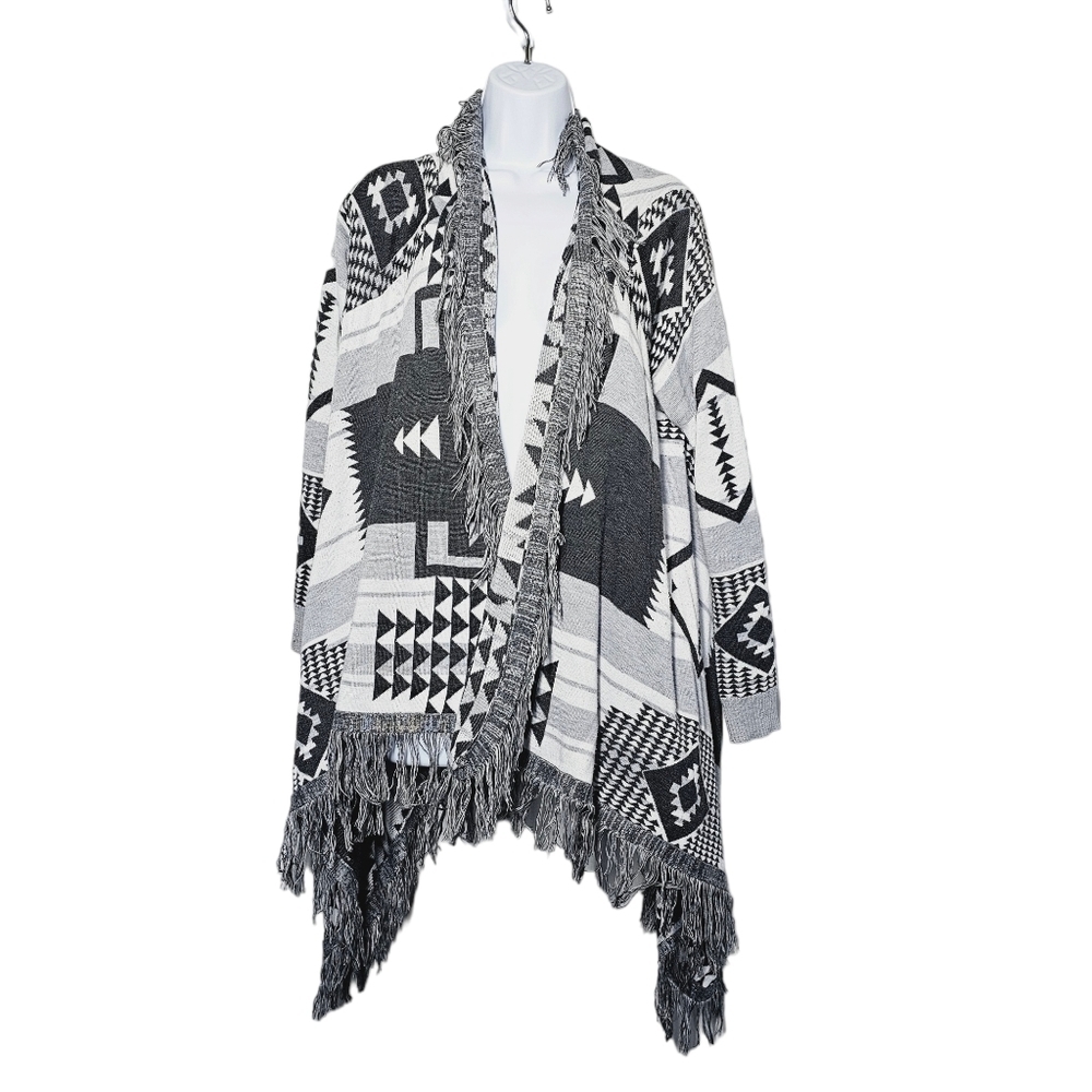 Press Aztec Pattern Fringe Lined Cardigan - Picture 4 of 7
